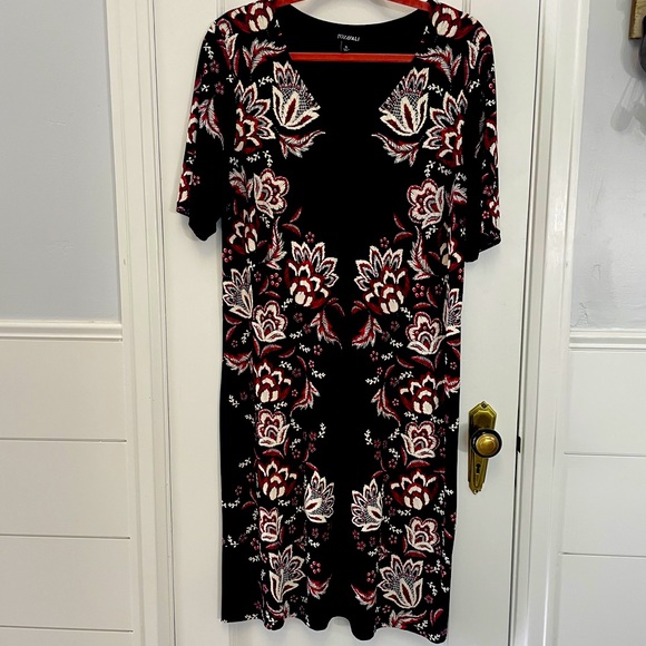 Roz & Ali Dress - Picture 1 of 8